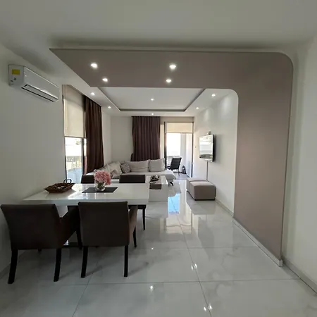 アパート Sia-serenity Finikoudes